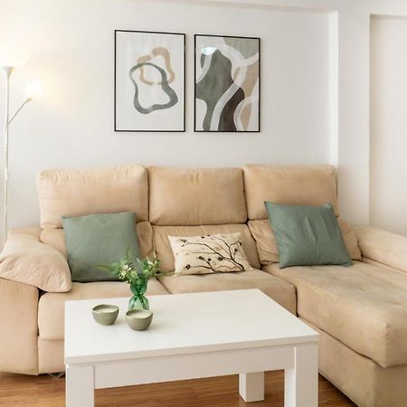 Elegant Malaga Retreat Apartment Bagian luar foto